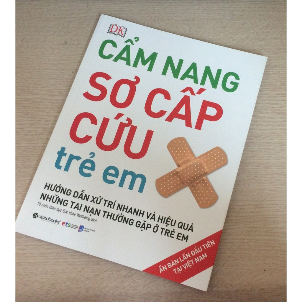 cam-nang-so-cap-cuu-tre-em