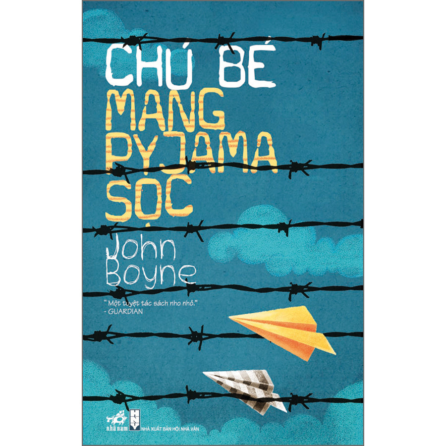 chu-be-mang-pyjama-soc